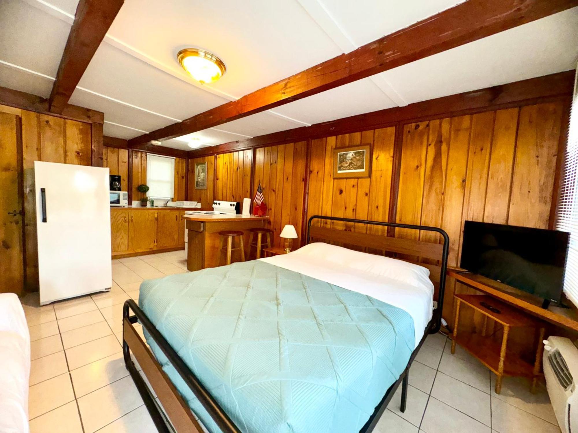 Rock Castle Resort Lake George Eksteriør billede